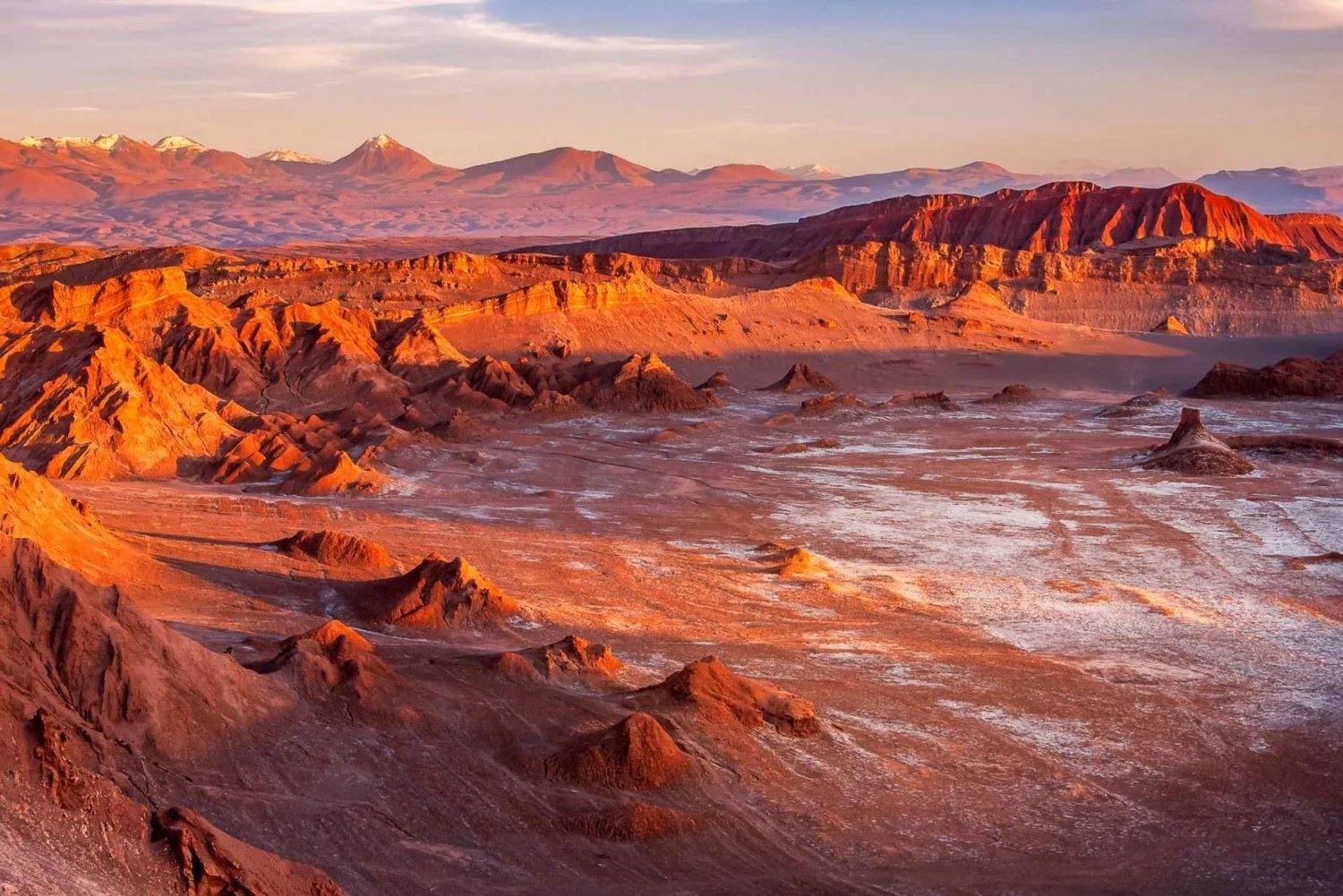 Mysteries-Of-Valle-De-La-Luna-At-Sunset mysteries-of-valle-de-la-luna-at-sunset