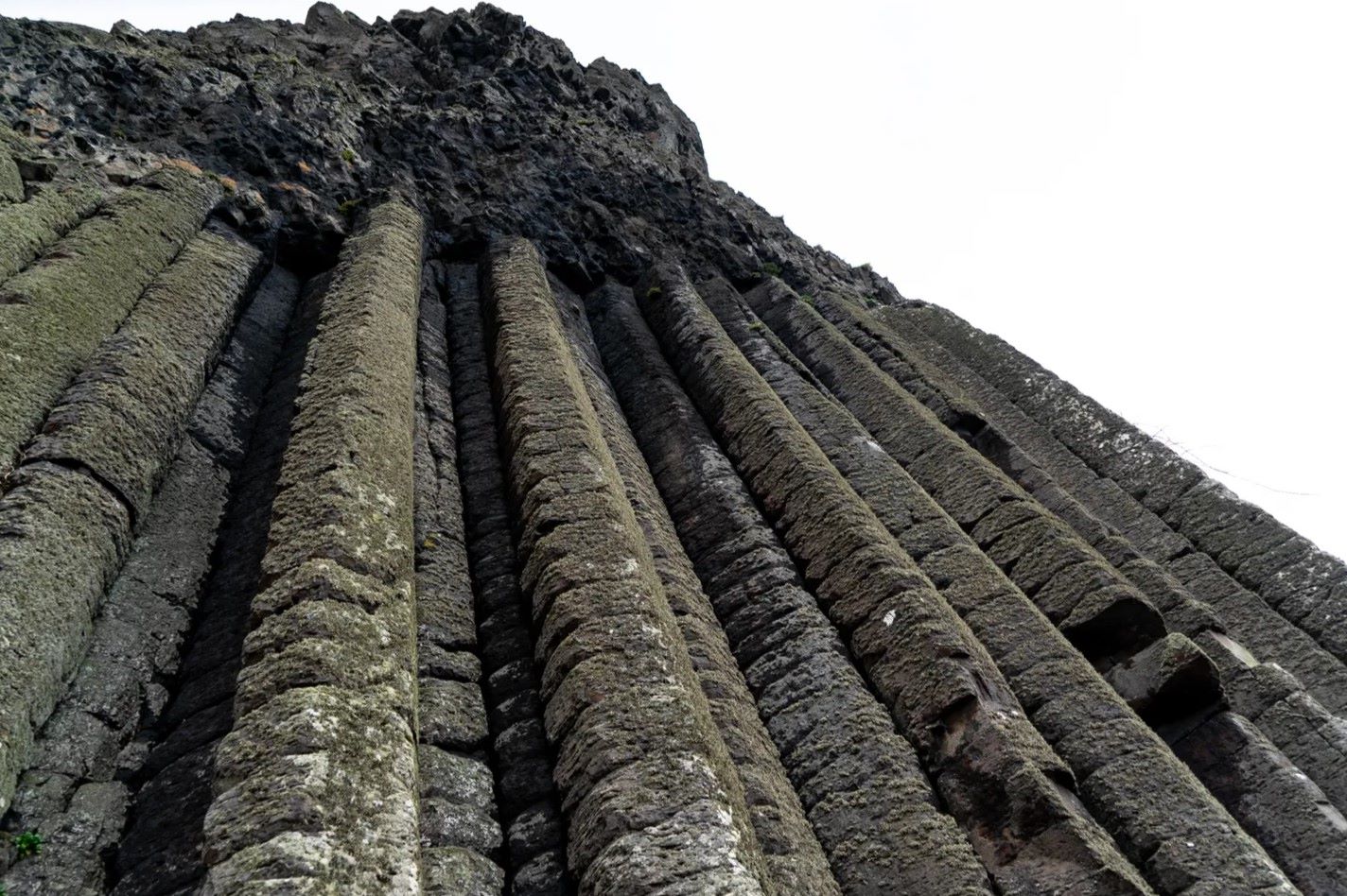 Mystery-Of-Ireland8217s-Giant-Organ-Pipe-Rocks mystery-of-irelands-giant-organ-pipe-rocks