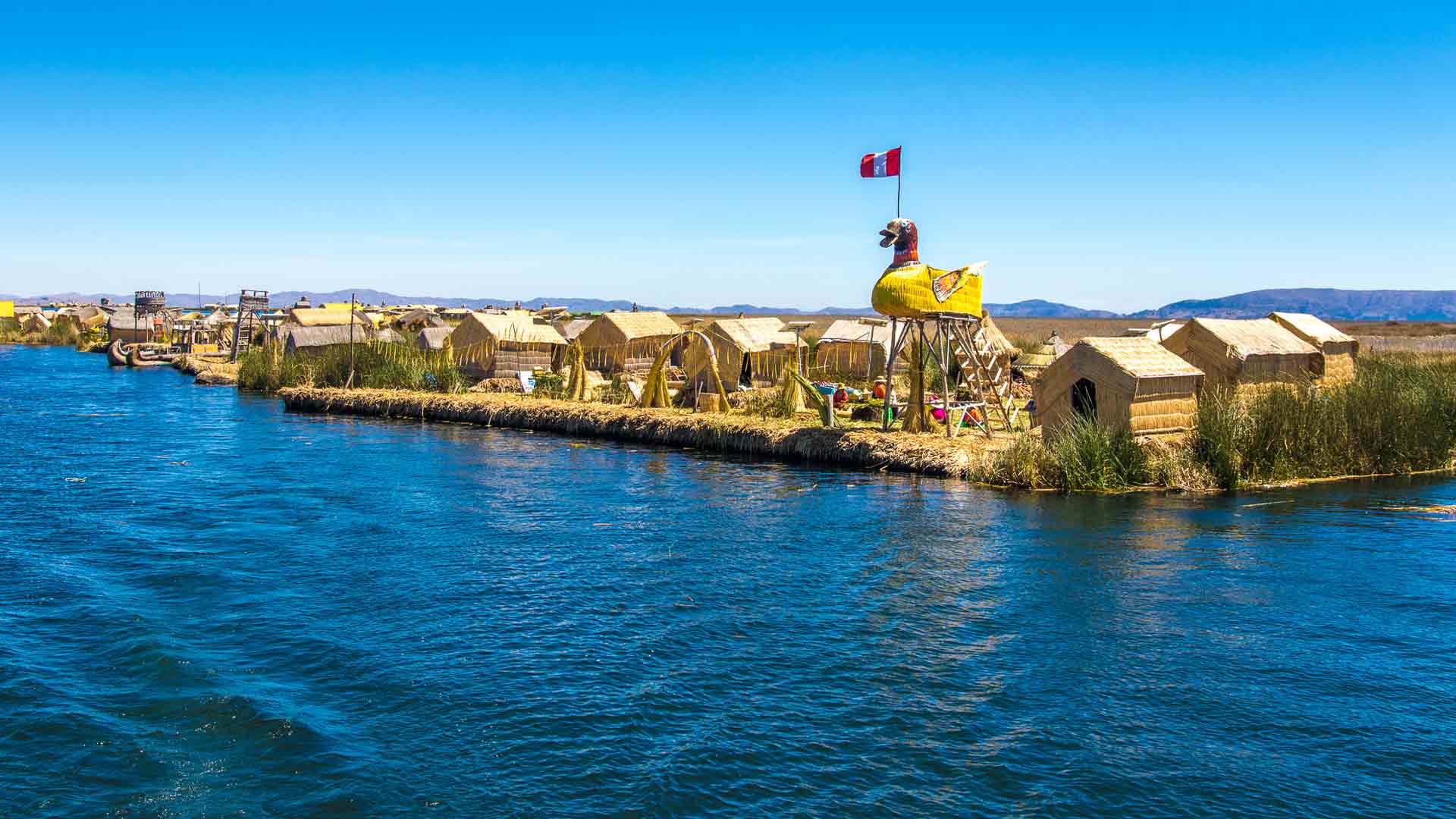 Mystery-Of-The-Titicaca-Floating-Islands mystery-of-the-titicaca-floating-islands