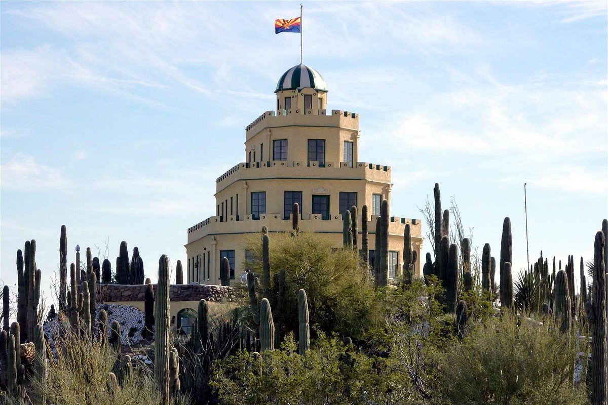 mystical-tovrea-castle-phoenixs-hidden-gem