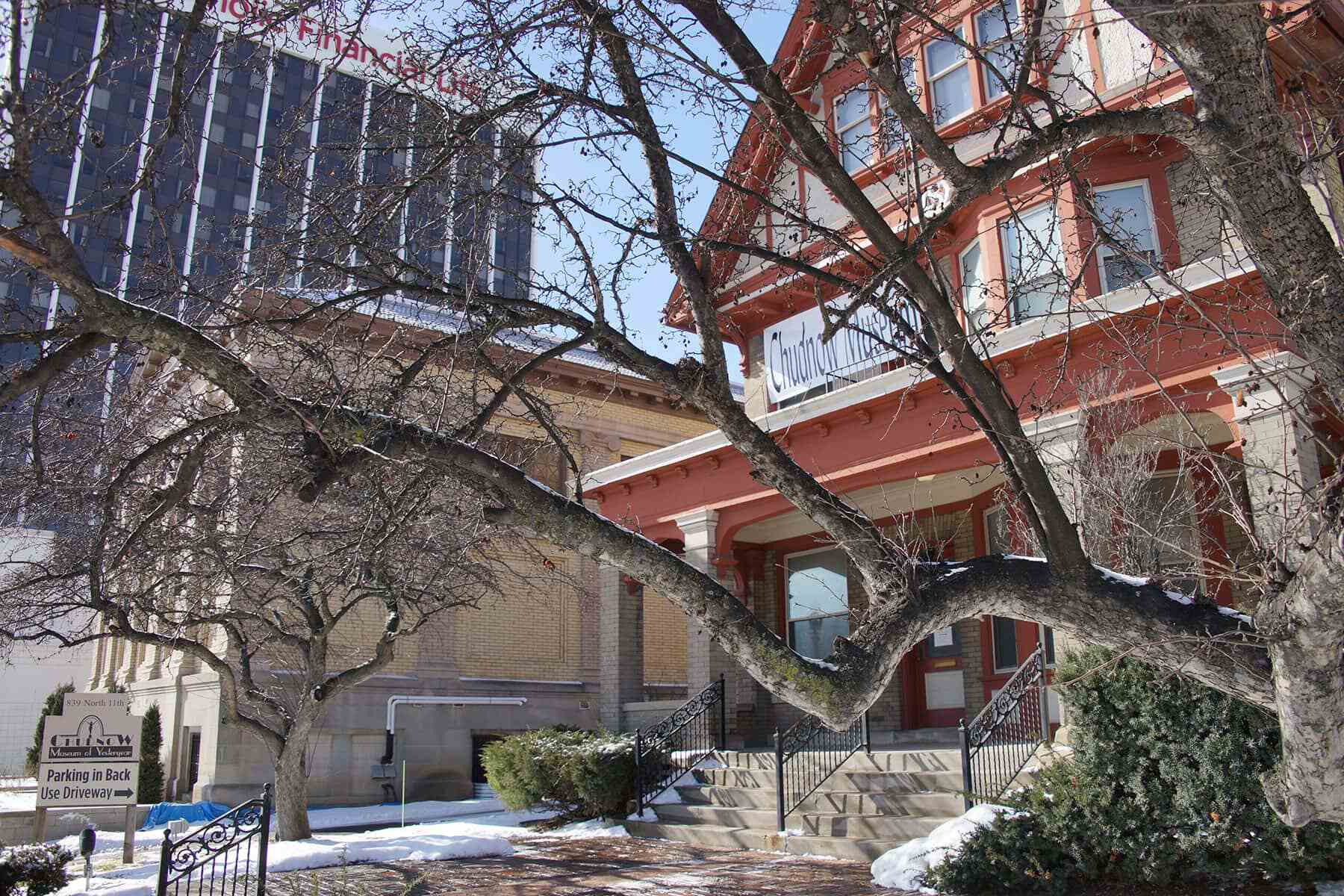 nostalgic-wonders-at-chudnow-museum