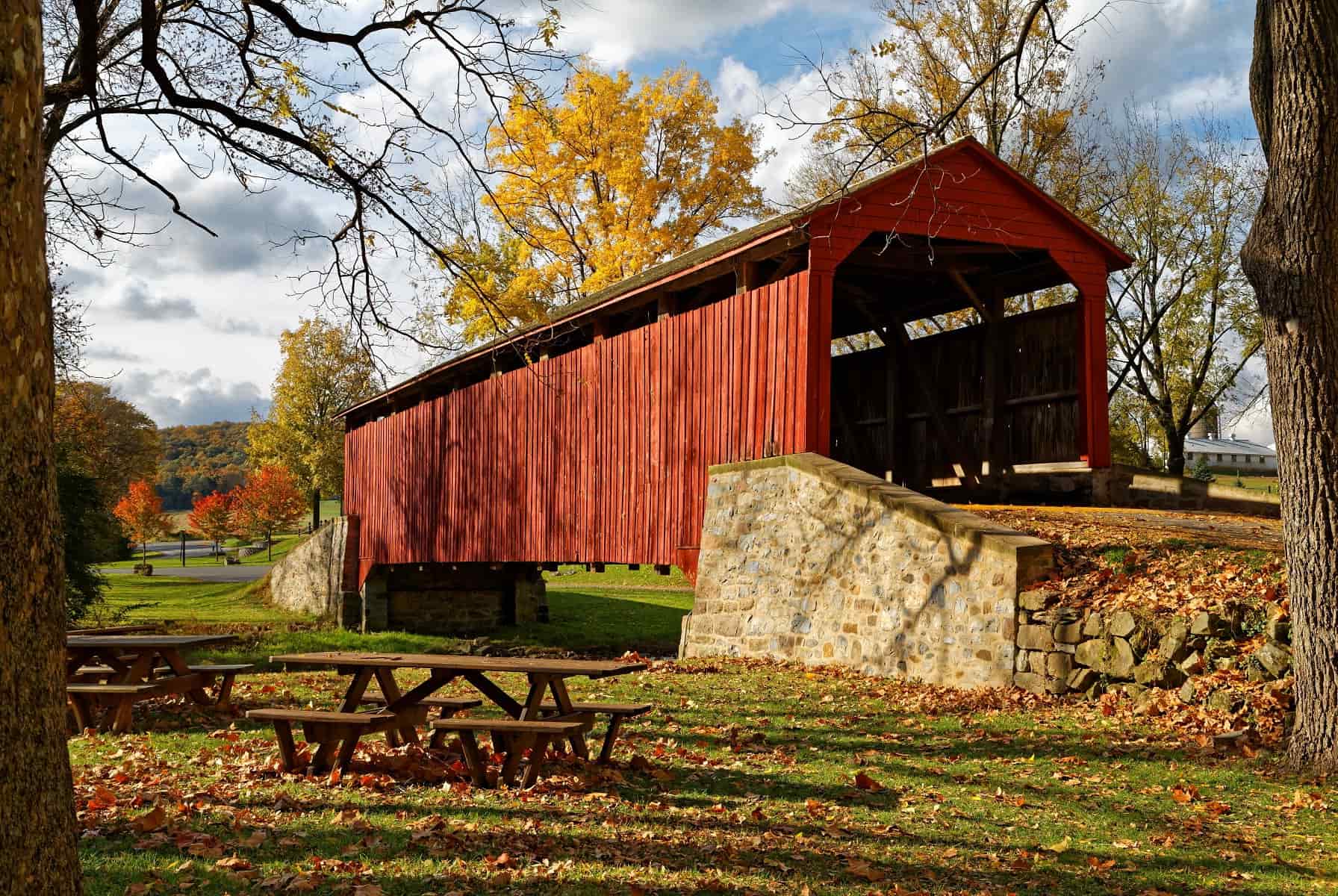 Ohio8217s-Most-Beautiful-Covered-Bridges-You-Haven8217t-Seen ohios-most-beautiful-covered-bridges-you-havent-seen