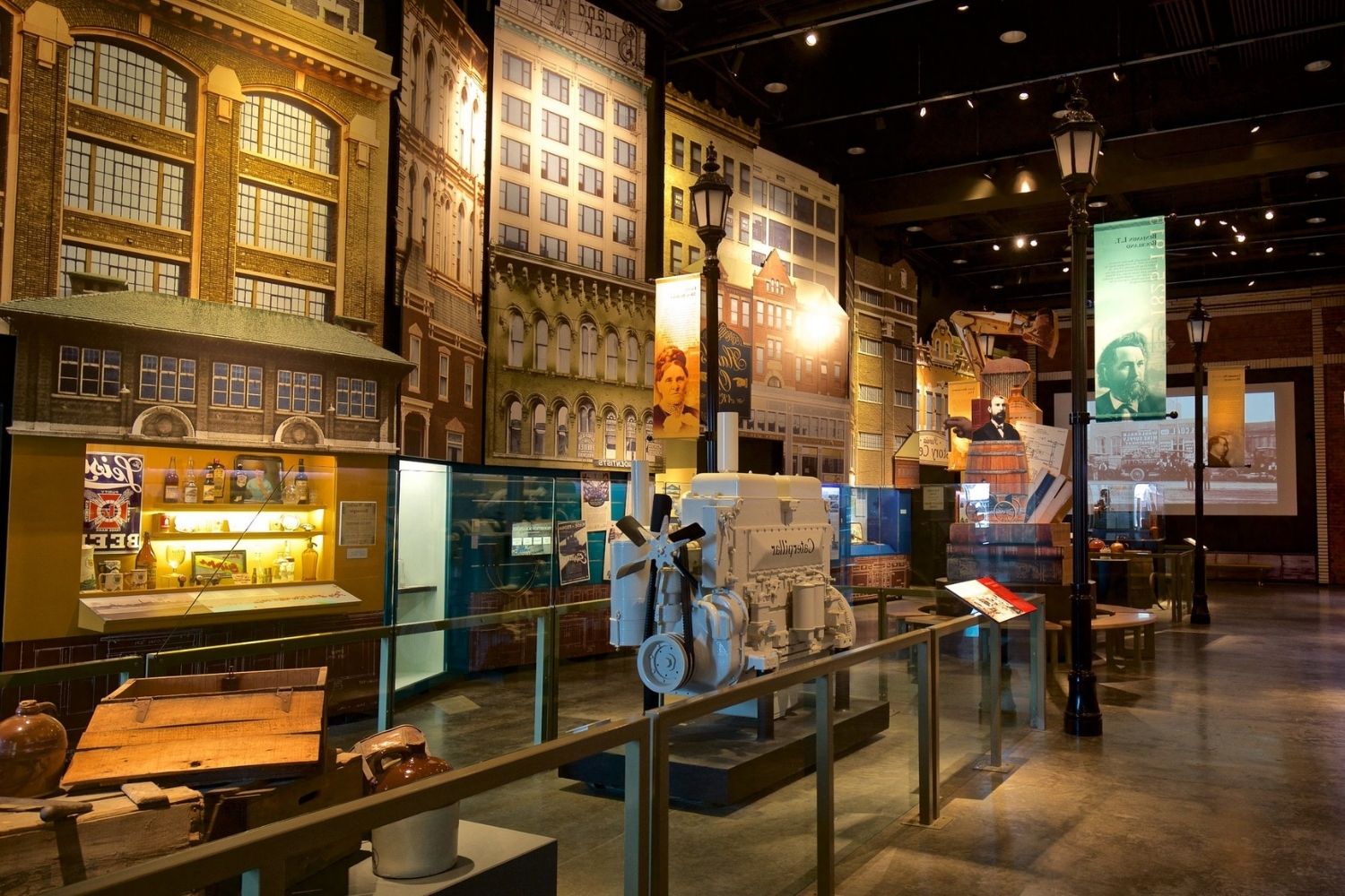 peoria-riverfront-museums-thrilling-exhibits-await