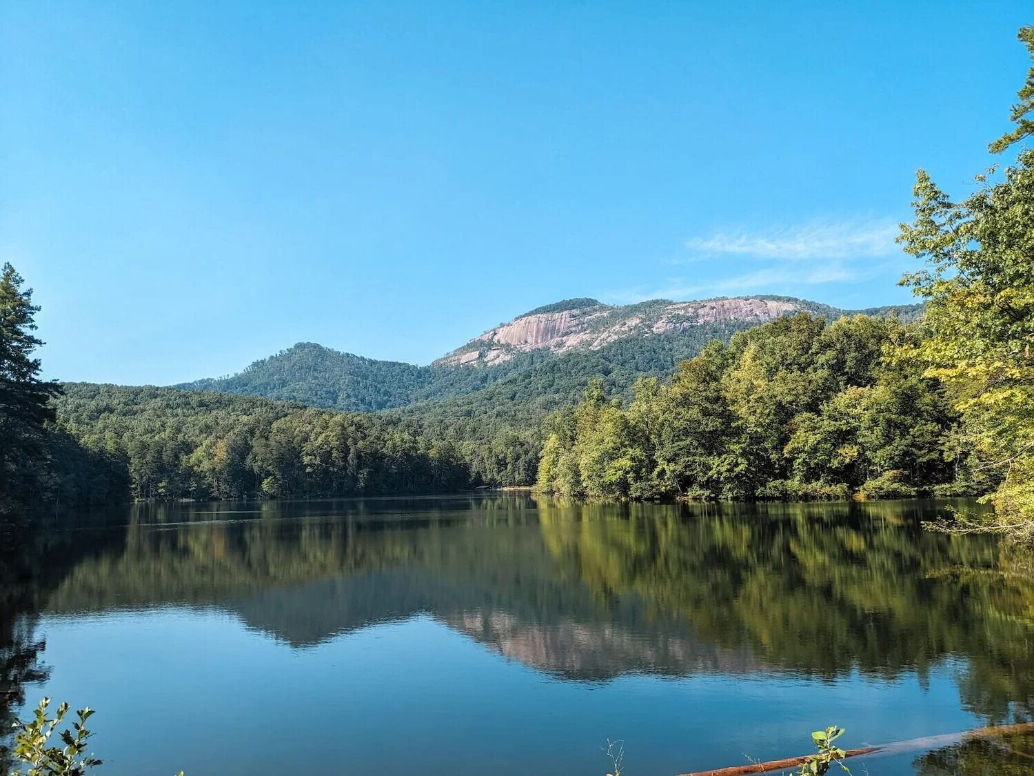 Pinnacle-Lake8217s-Breathtaking-Beauty-At-Table-Rock-State-Park pinnacle-lakes-breathtaking-beauty-at-table-rock-state-park