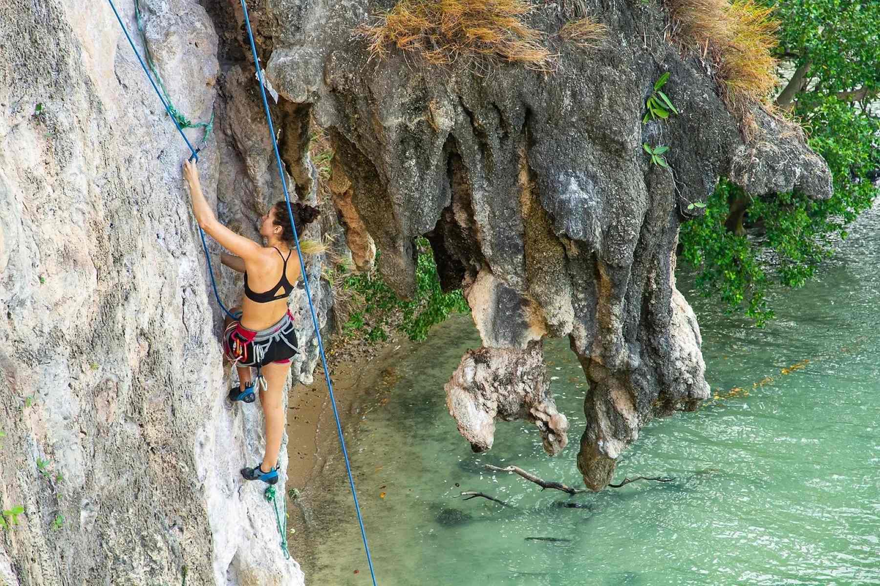 Railay-Beach-Rock-Climbing-Adventure railay-beach-rock-climbing-adventure