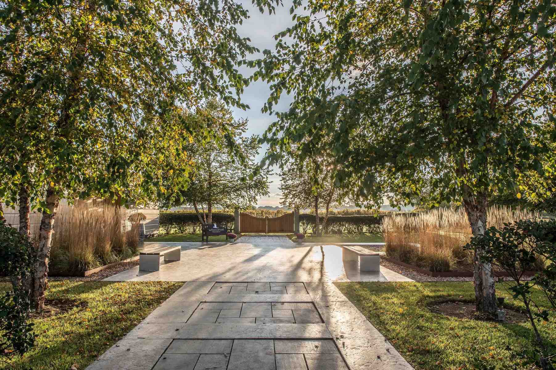 Savor-The-Charm-Of-Stonington8217s-Saltwater-Farm-Vineyard savor-the-charm-of-stoningtons-saltwater-farm-vineyard