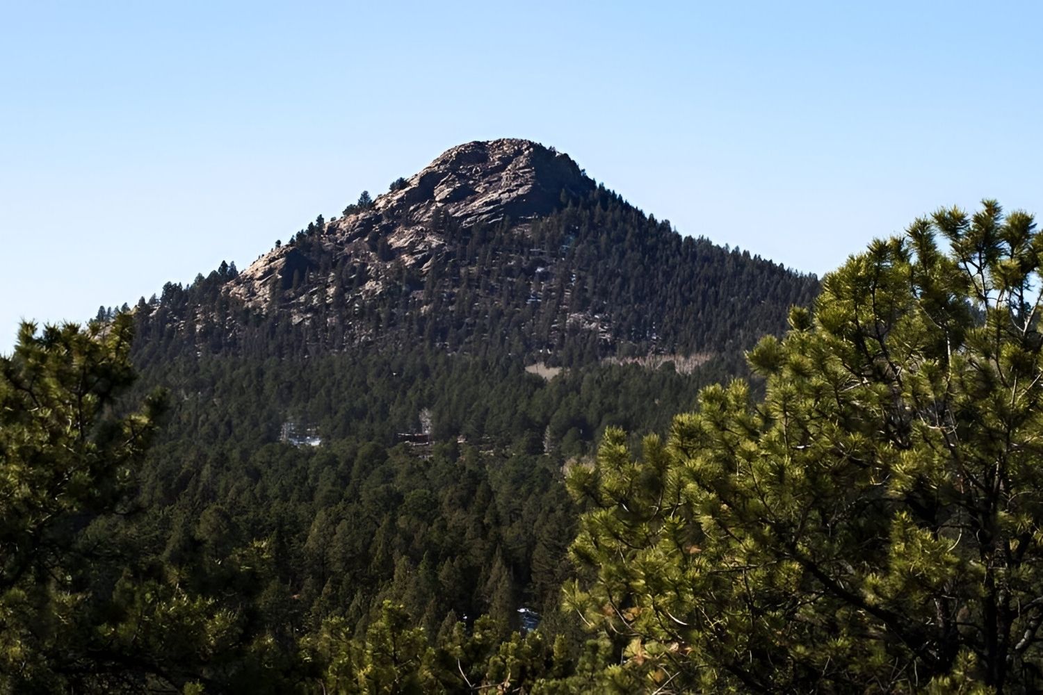 Secret-Quartz-Crystal-Mines-Of-Colorado8217s-Crystal-Peak secret-quartz-crystal-mines-of-colorados-crystal-peak