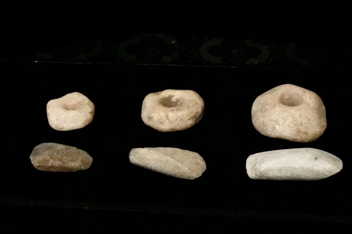 Secret-Thunder-Stones-Of-Native-American-Lore secret-thunder-stones-of-native-american-lore