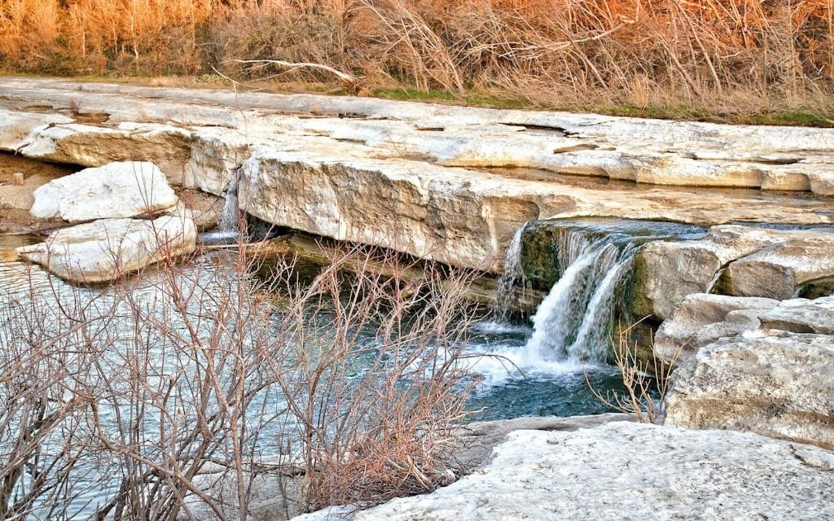 secret-volcanic-plugs-of-west-texas