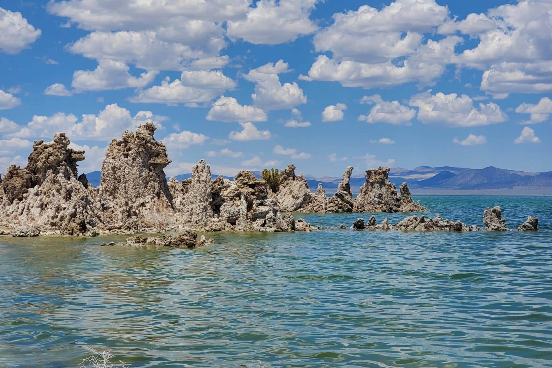 secrets-of-californias-mono-lake-tufa-formations