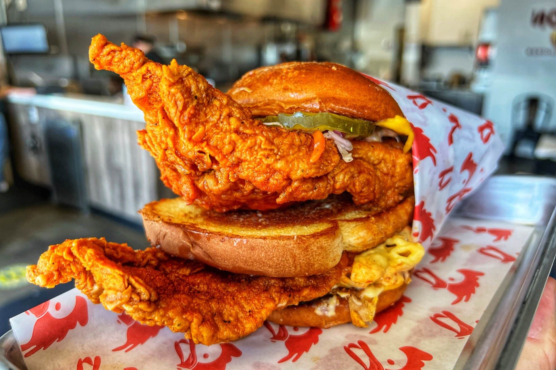 secrets-of-nashvilles-hot-chicken-scene