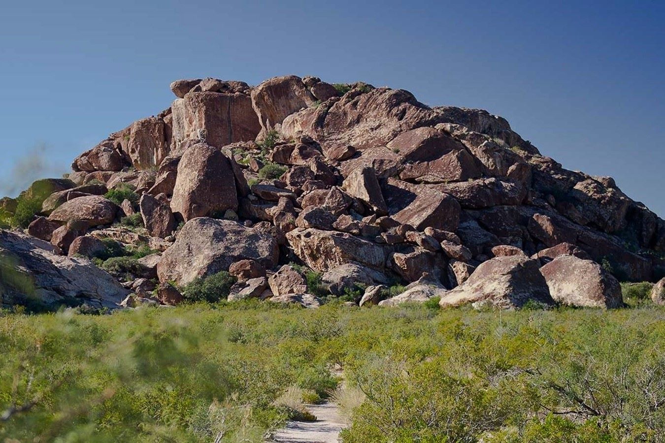 Secrets-Of-Texas8217s-Hueco-Tanks-Ruins secrets-of-texass-hueco-tanks-ruins