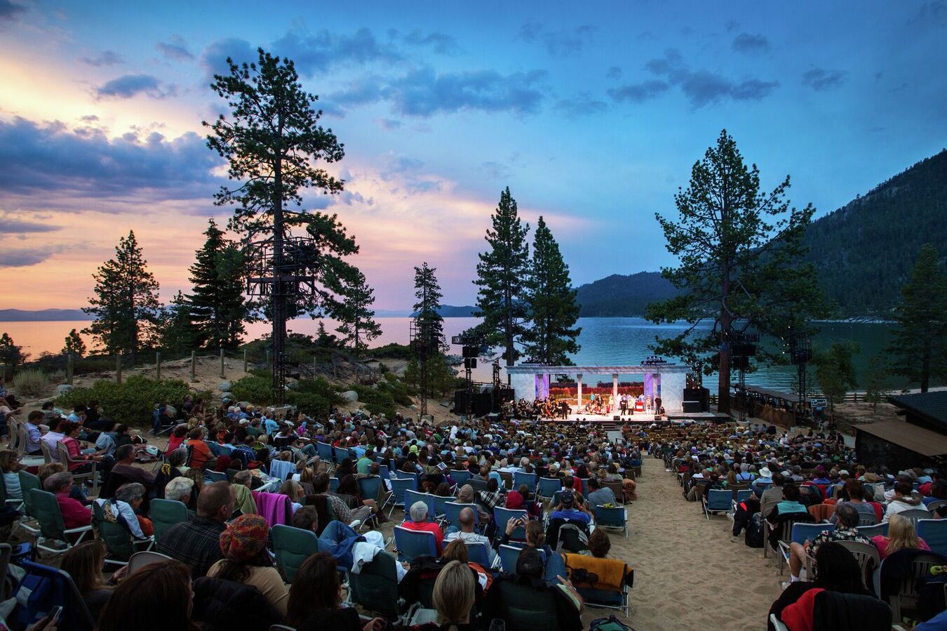 shakespeare-under-the-stars-at-lake-tahoes-sand-harbor-stage