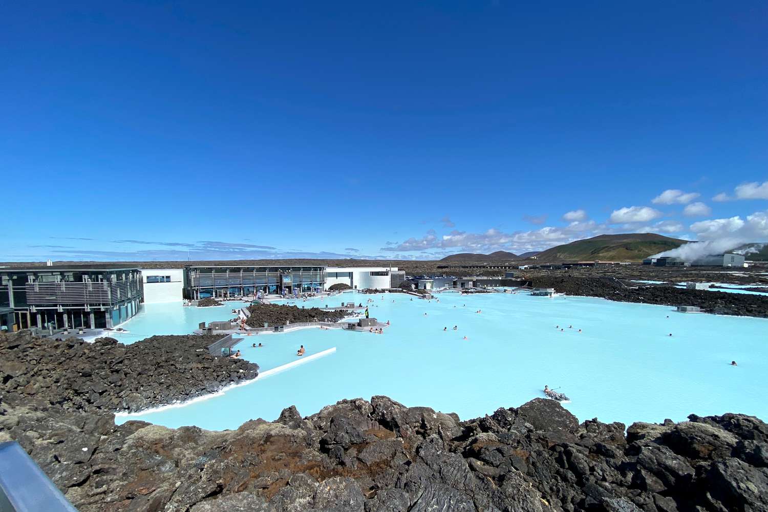 Soaking-In-Iceland8217s-Blue-Lagoon-Under-Northern-Lights soaking-in-icelands-blue-lagoon-under-northern-lights
