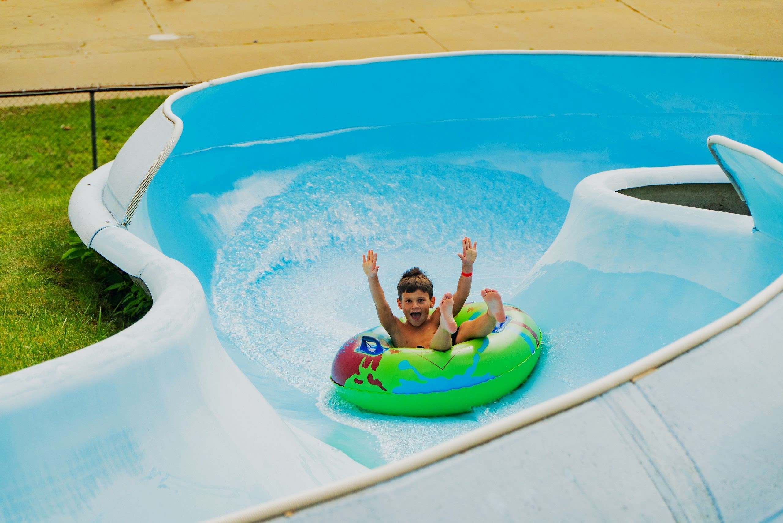 splash-into-fun-at-aquaboggan-water-park