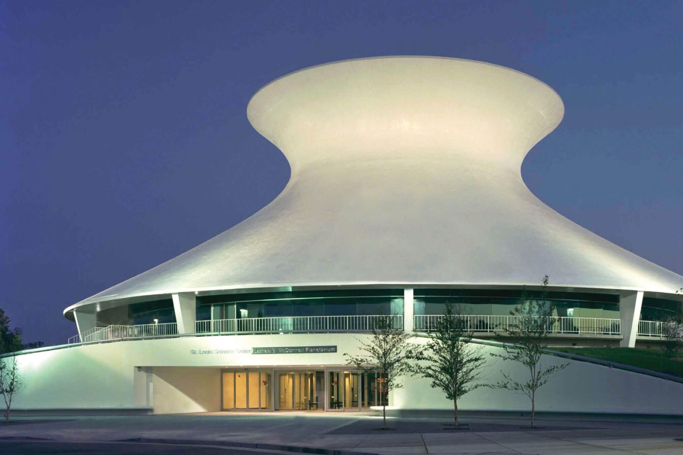 stargaze-at-st-louis-science-center-planetarium
