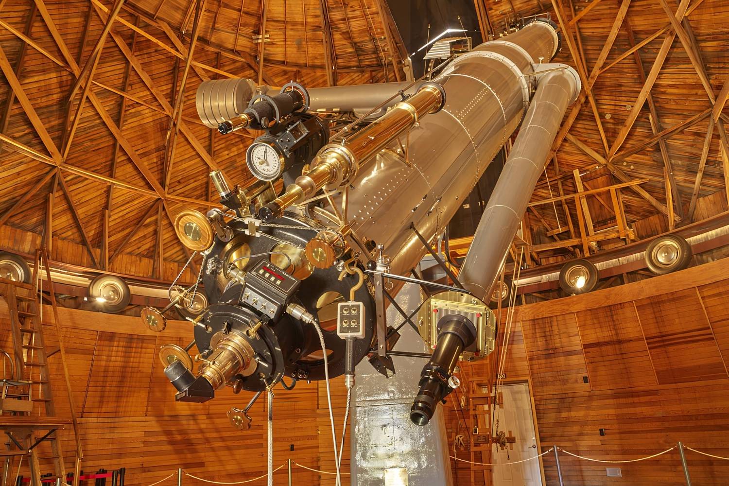 stargaze-in-history-at-lowell-observatorys-clark-telescope