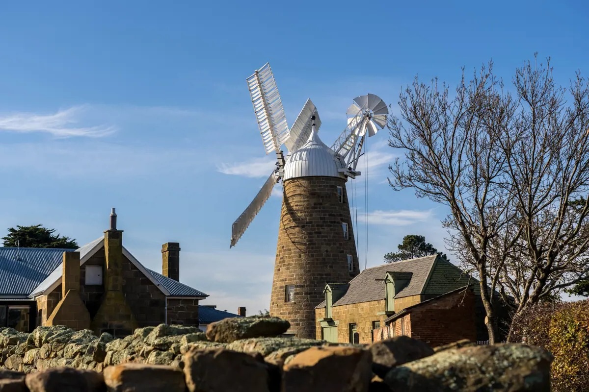 step-back-in-time-at-fort-bartons-historic-grounds