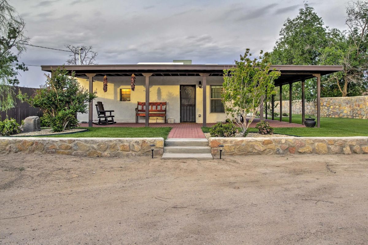 step-back-in-time-at-mesillas-old-town-plaza