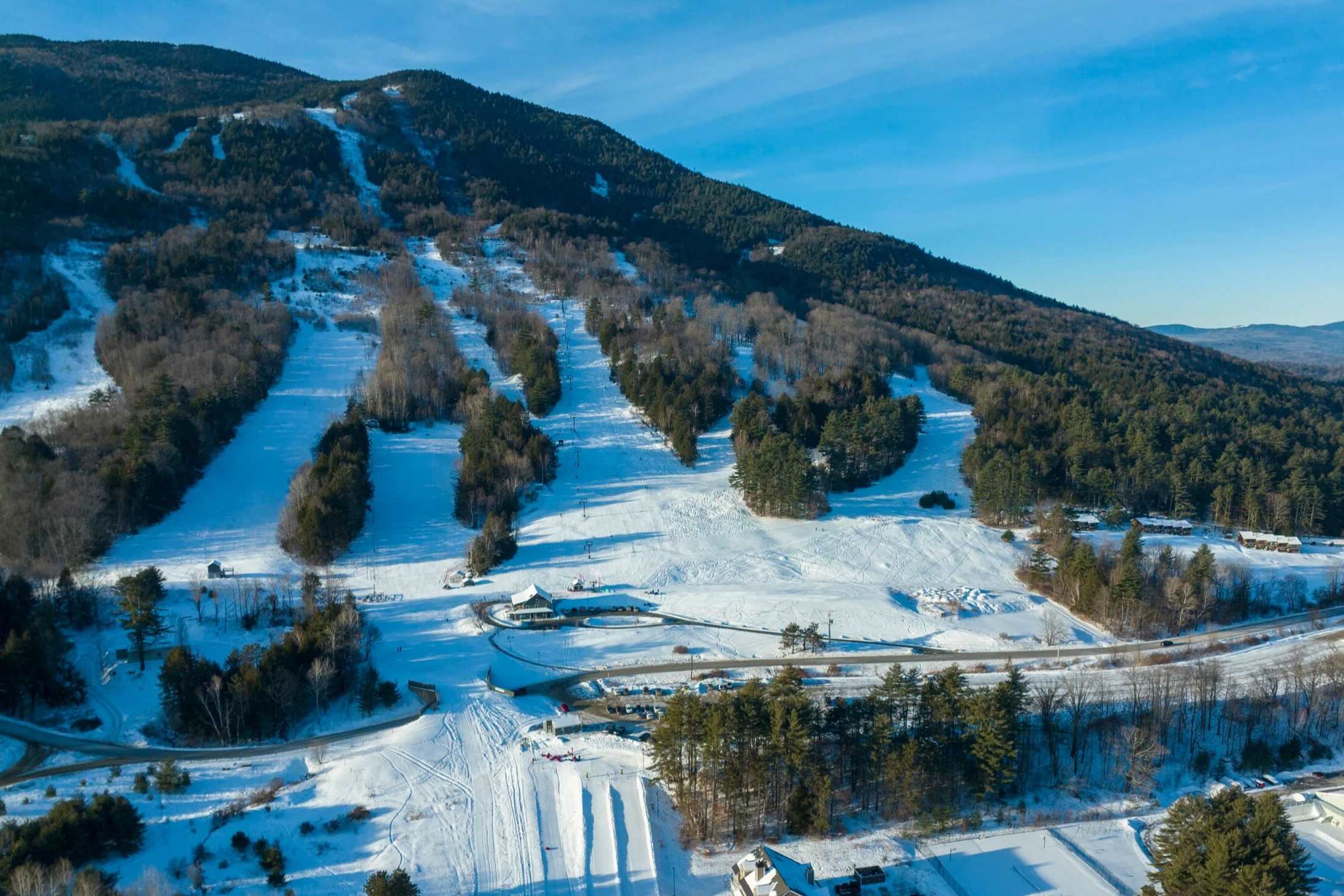 Suicide-Six-Thrilling-Tales-From-Skiing8217s-Past suicide-six-thrilling-tales-from-skiings-past
