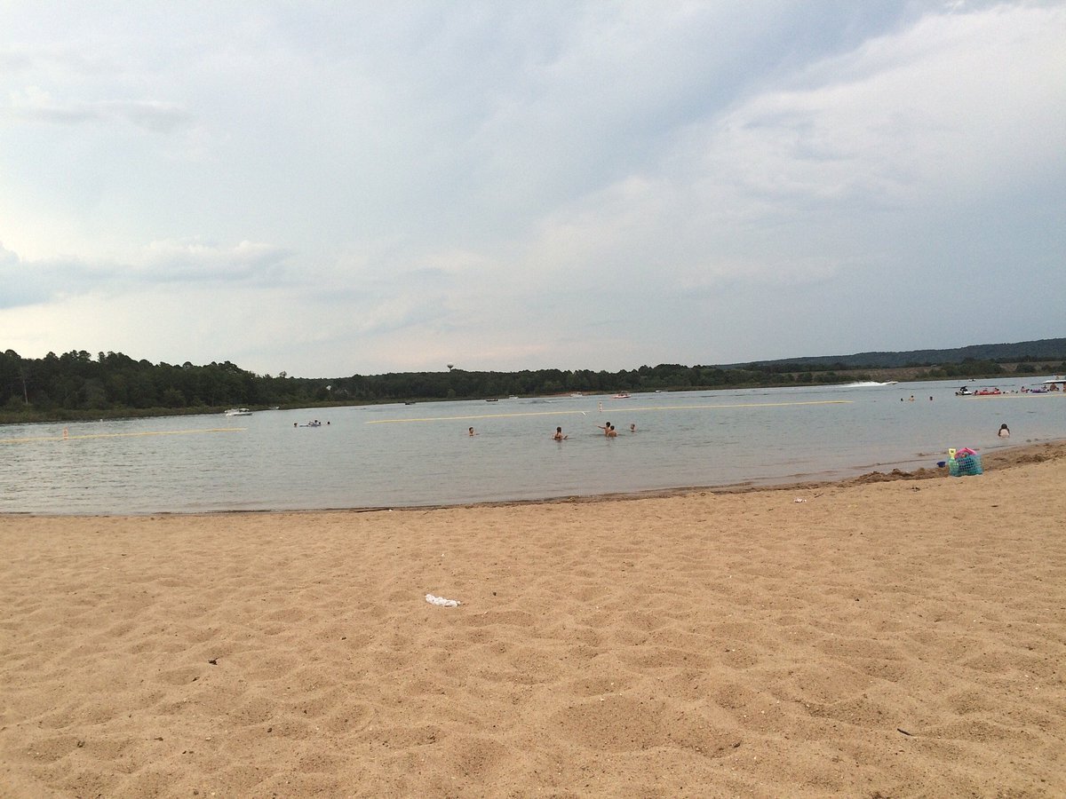 sun-kissed-fun-at-heber-springs-sandy-beach