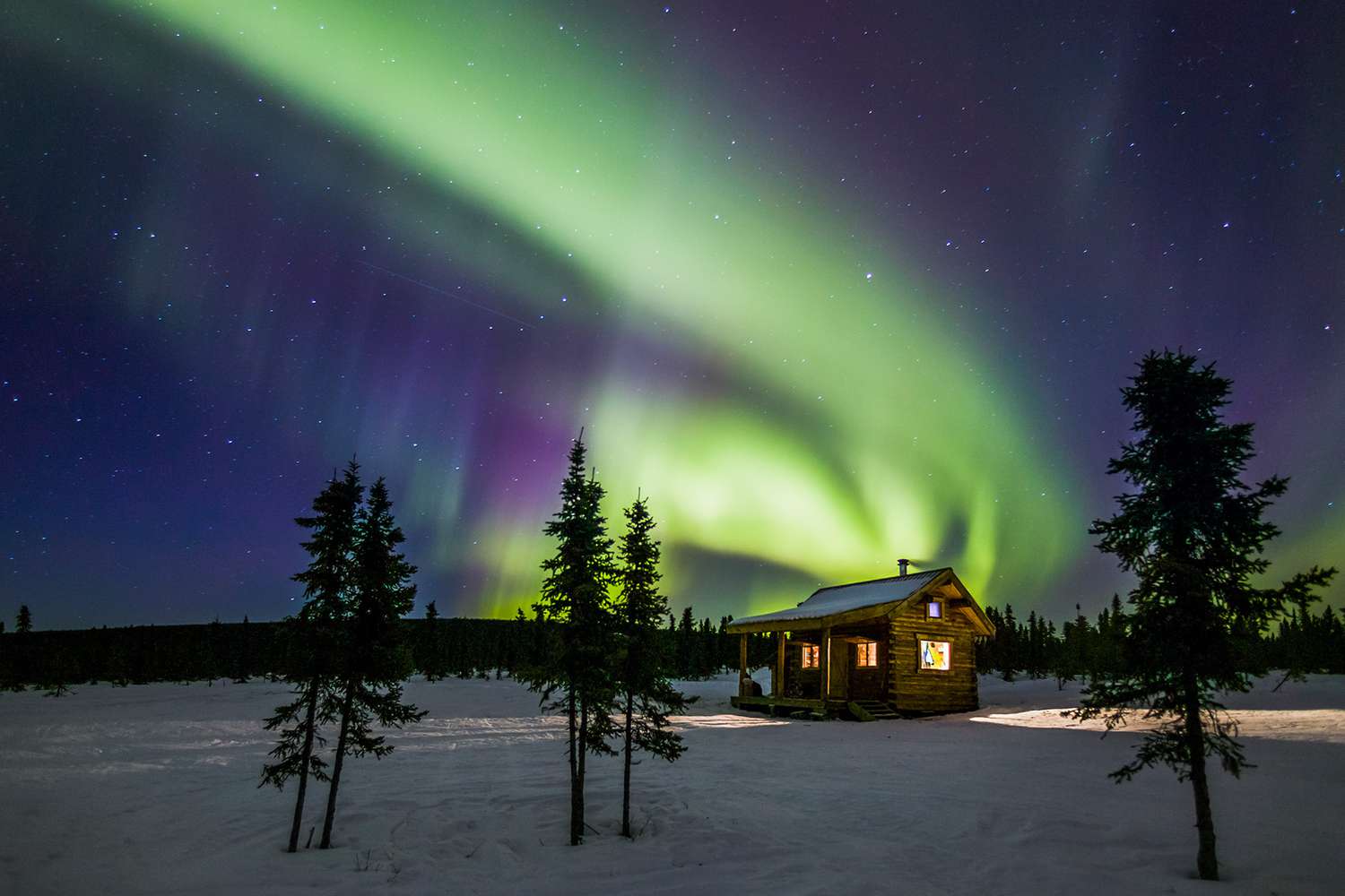 The-Magic-Behind-Alaska8217s-Northern-Lights the-magic-behind-alaskas-northern-lights