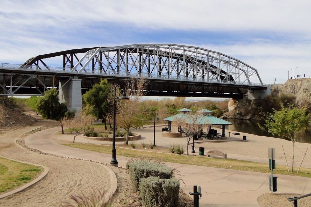 Thrill-At-Yuma8217s-Historic-Ocean-To-Ocean-Bridge thrill-at-yumas-historic-ocean-to-ocean-bridge