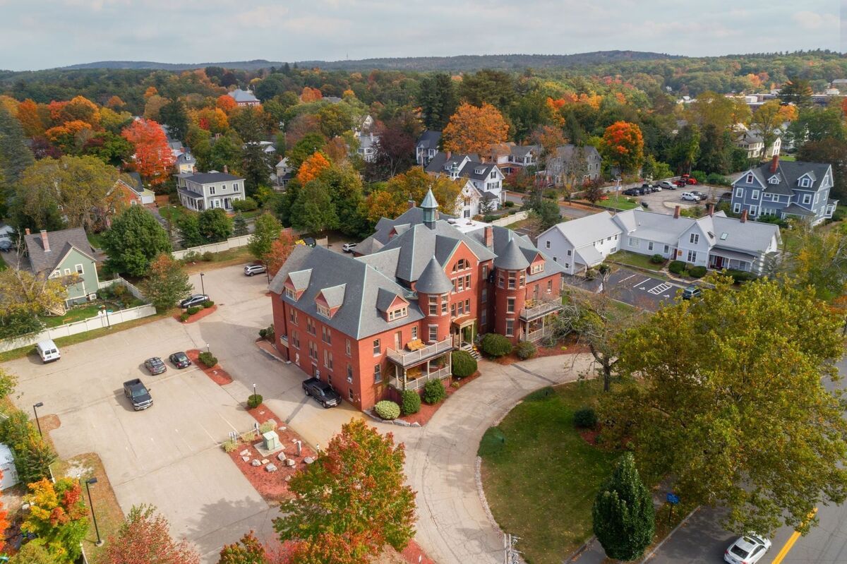 uncover-history-at-centennials-mountain-view-hotel-museum