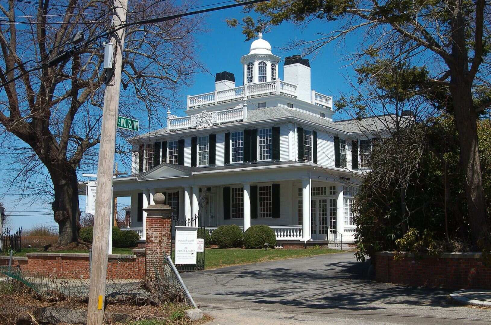 uncover-history-at-plymouths-mayflower-society-house