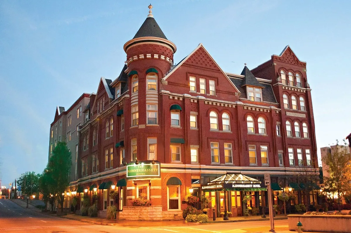unveil-the-charm-of-blennerhassett-hotel
