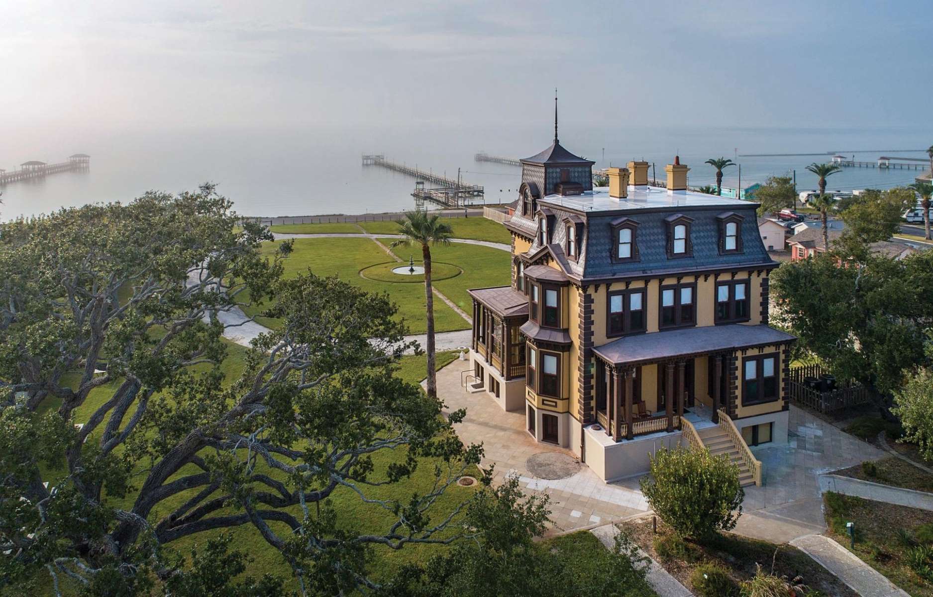 unveil-the-grandeur-of-rockports-fulton-mansion