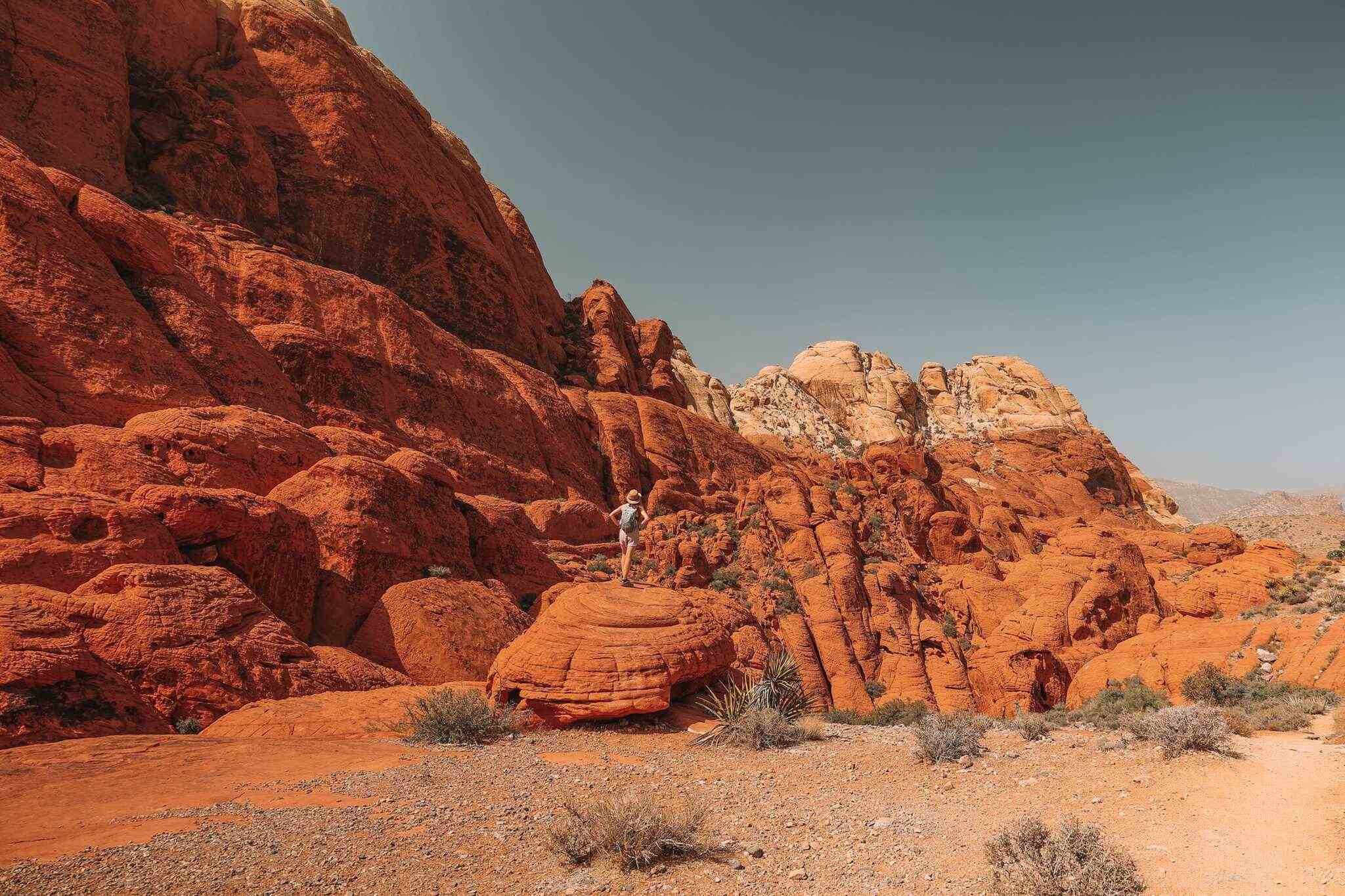 unveil-the-magic-of-red-rocks-calico-hills