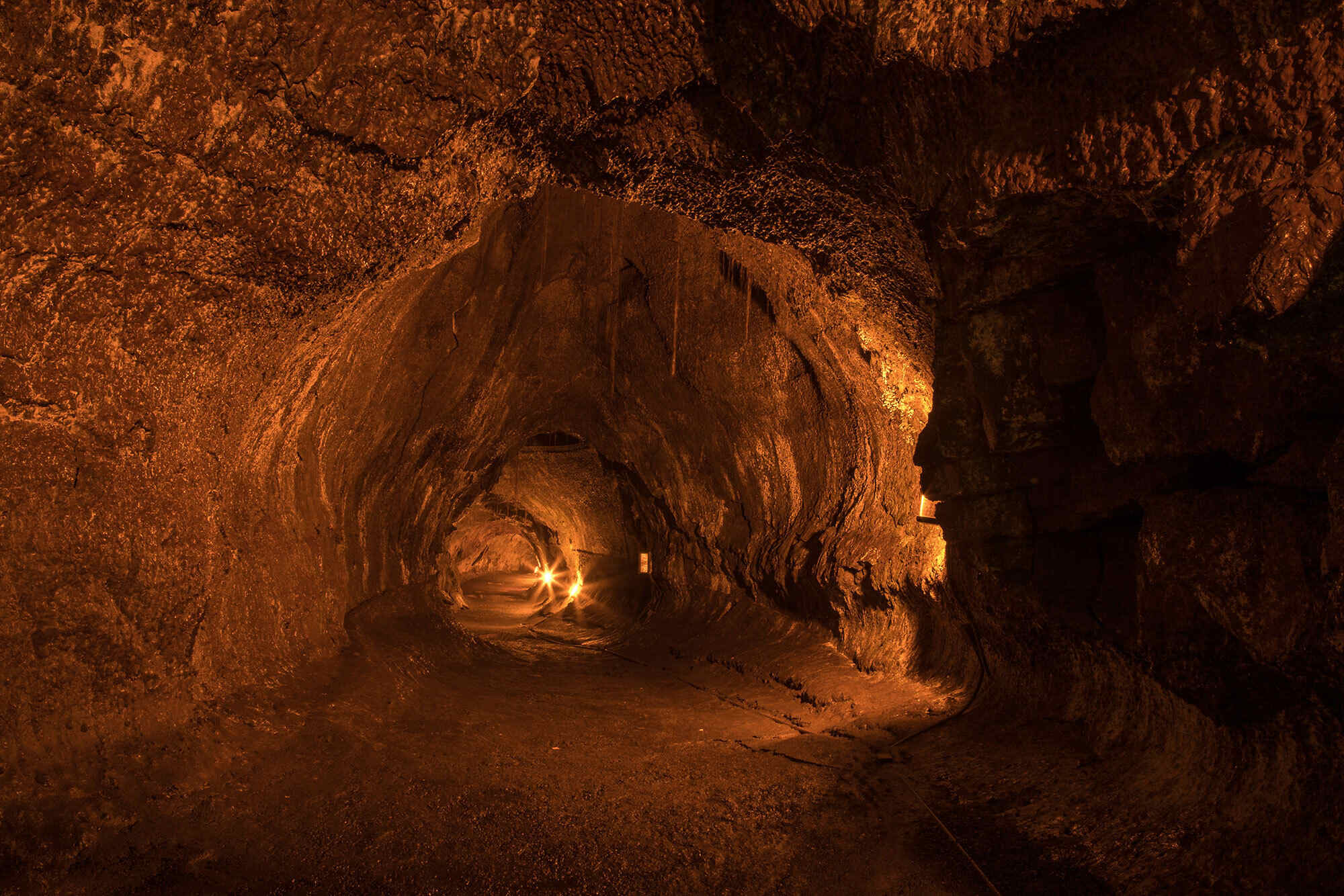 venture-into-hawaiis-thrilling-thurston-lava-tube