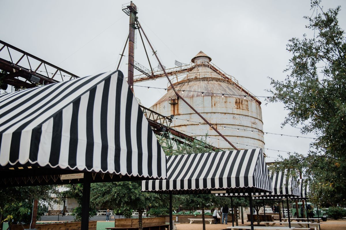 wacos-must-see-magnolia-market-adventure