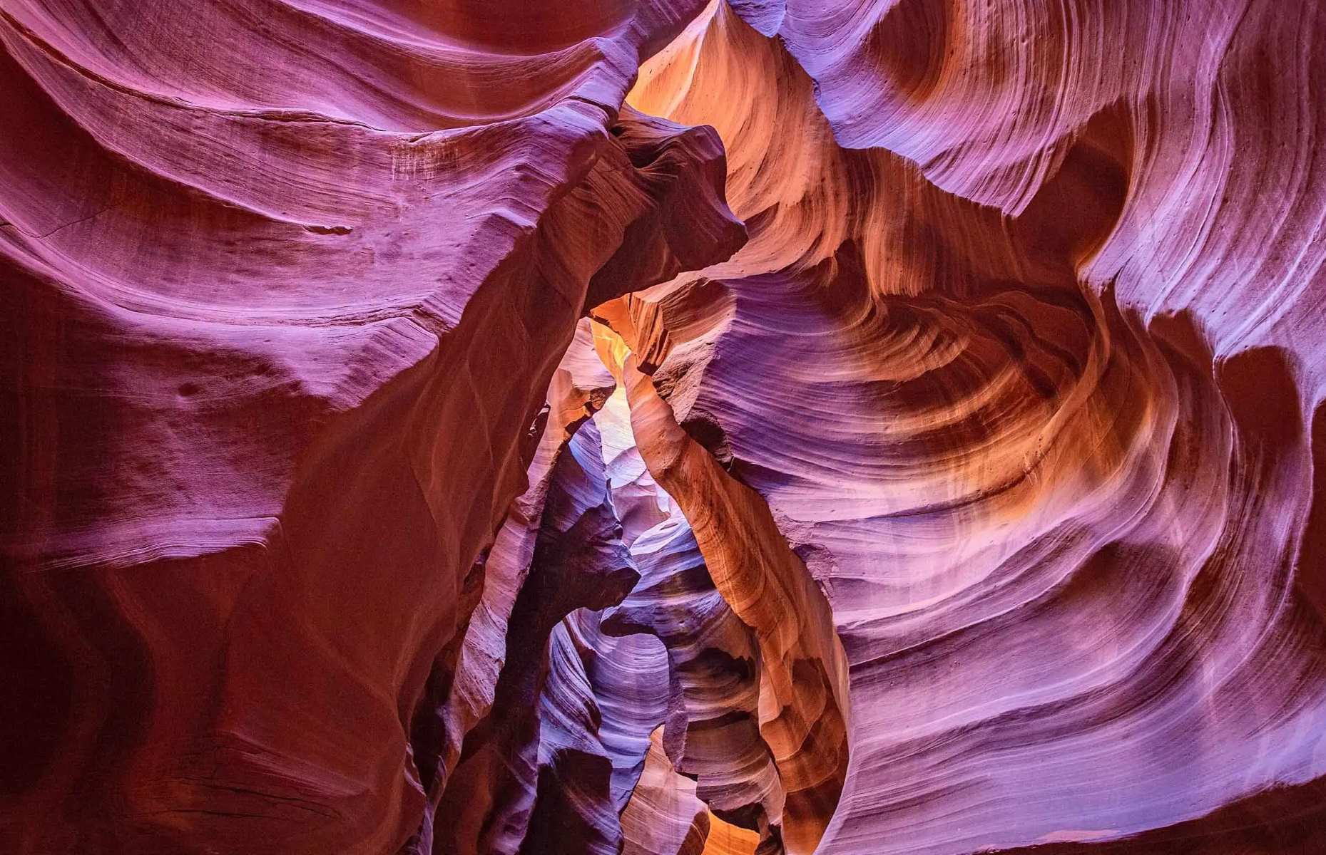whispers-in-the-wind-secrets-of-arizonas-antelope-canyon