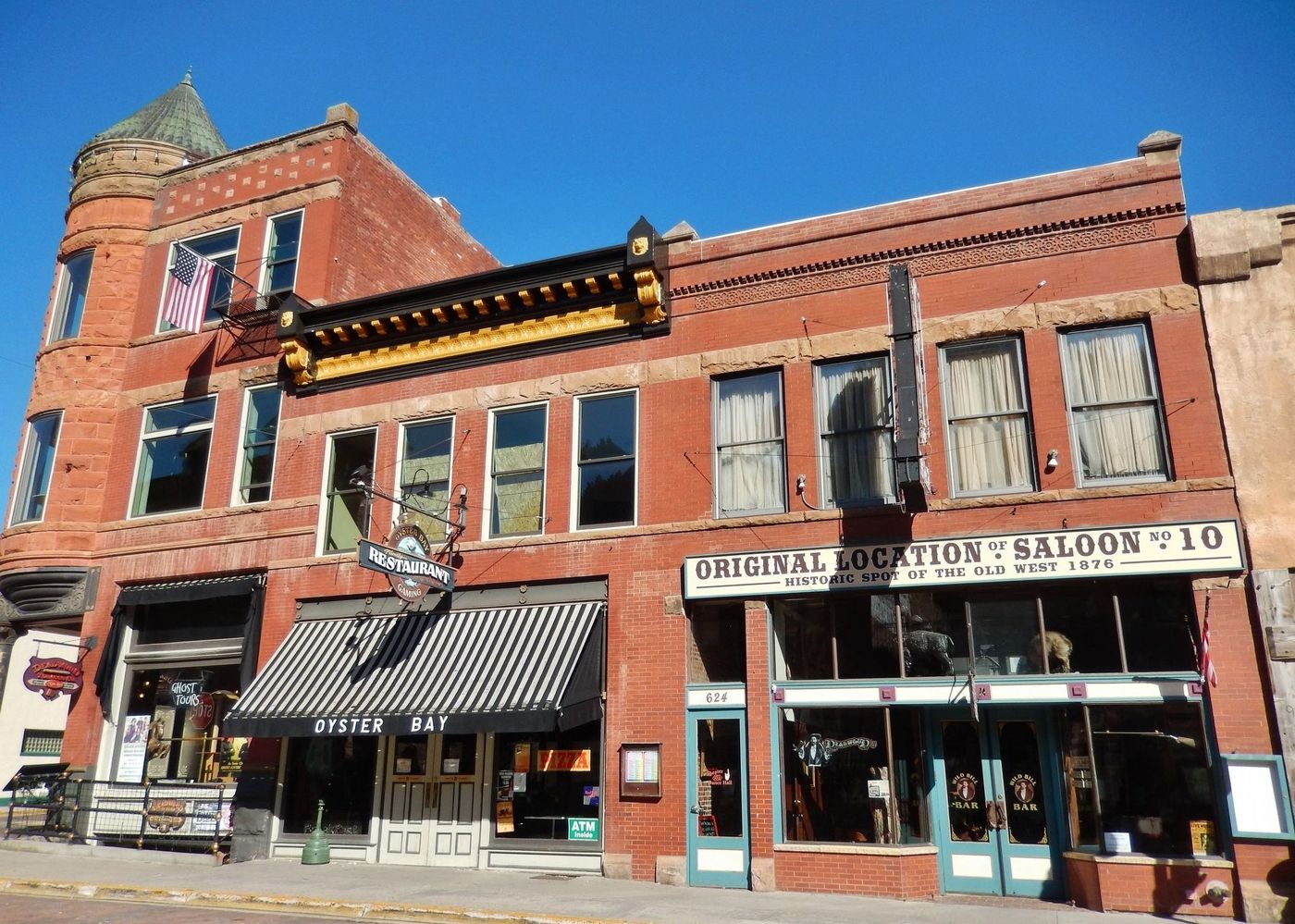 Wild-West-Thrills-At-Deadwood8217s-Saloon-No.-10 wild-west-thrills-at-deadwoods-saloon-no-10
