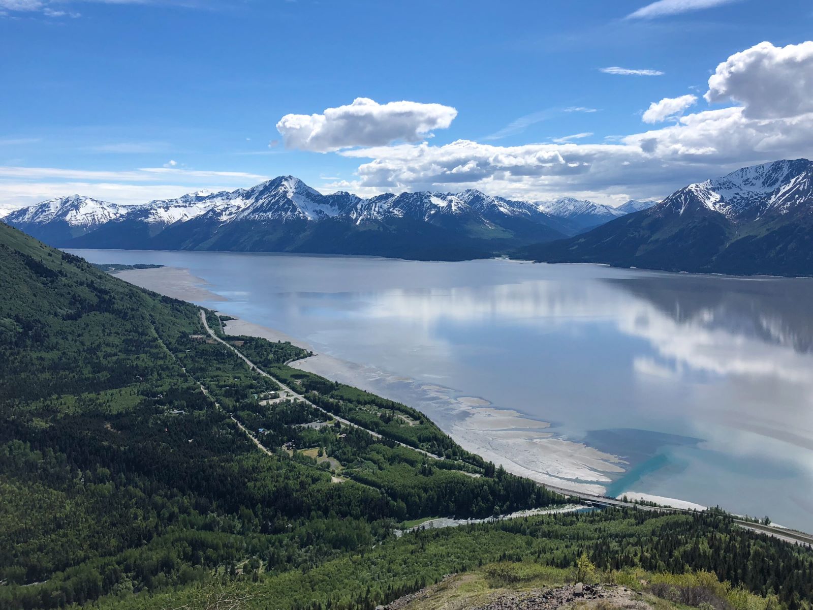 witness-the-thrilling-tides-of-turnagain-arm
