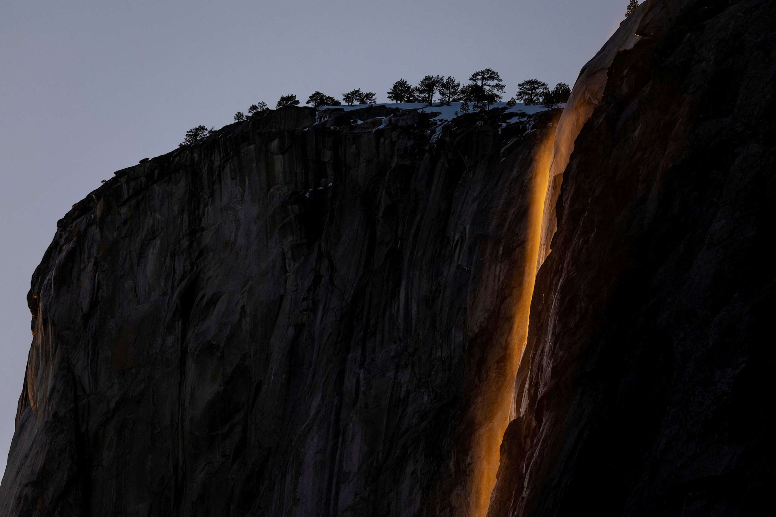 Yosemite8217s-Mysterious-Firefall-Event yosemites-mysterious-firefall-event