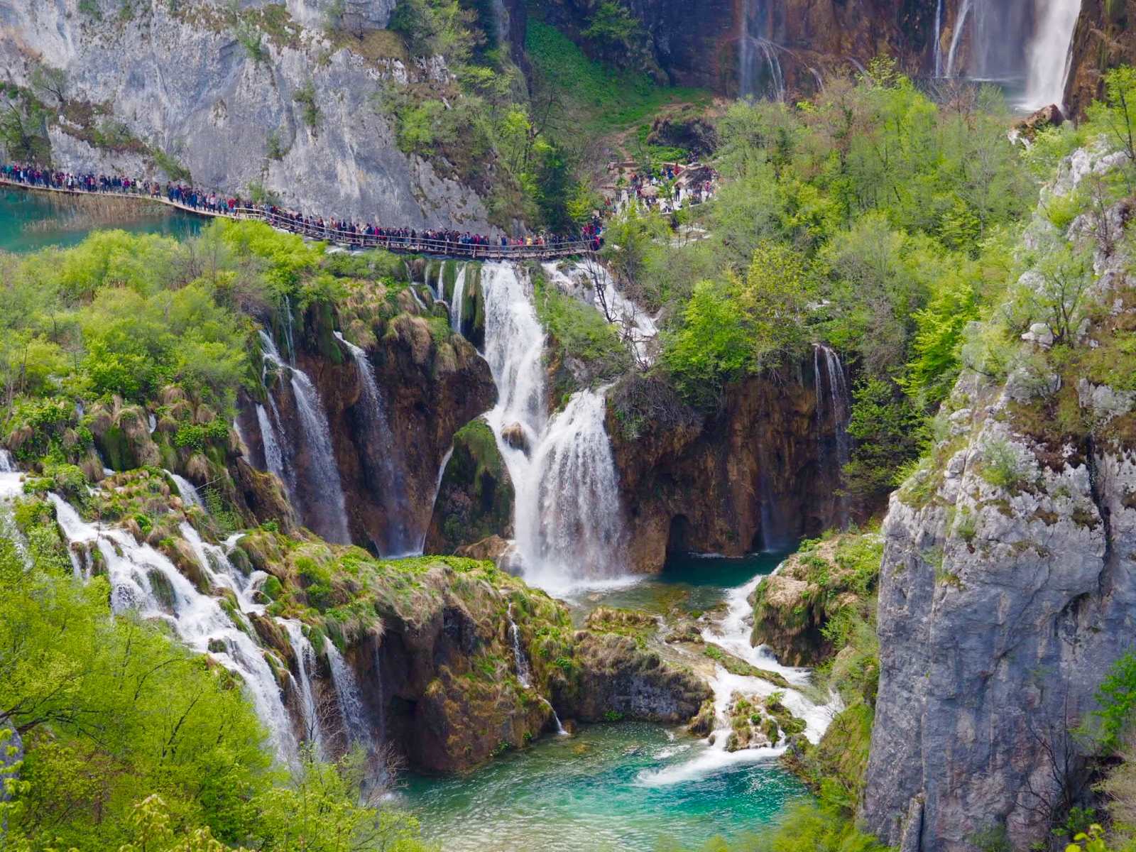 Zip-Line-Adventure-Over-Plitvice-Waterfalls zip-line-adventure-over-plitvice-waterfalls