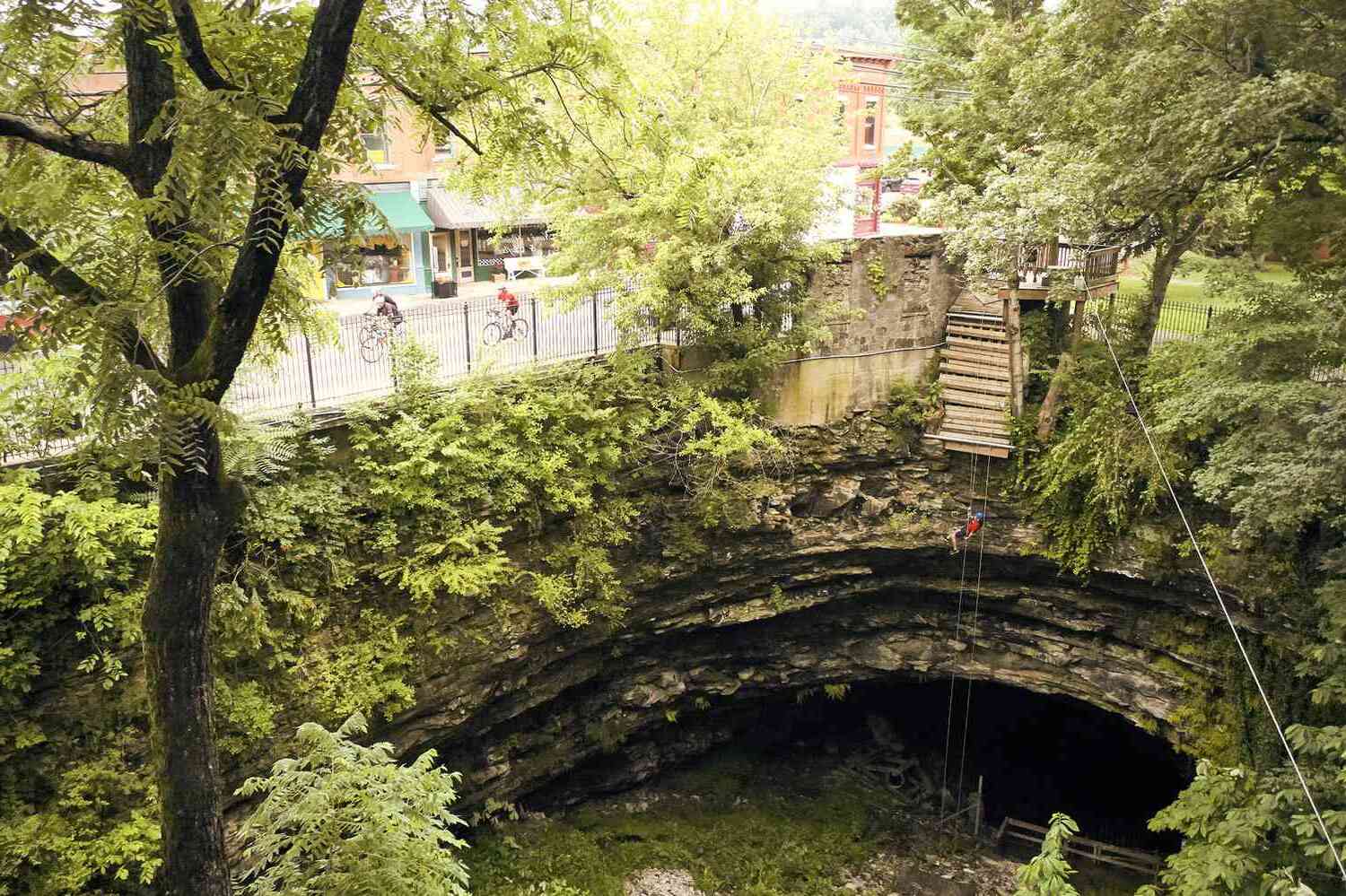 15-Hidden-Gems-In-Kentucky8217s-Beautiful-Towns-TouristSecrets 15-hidden-gems-in-kentuckys-beautiful-towns-touristsecrets