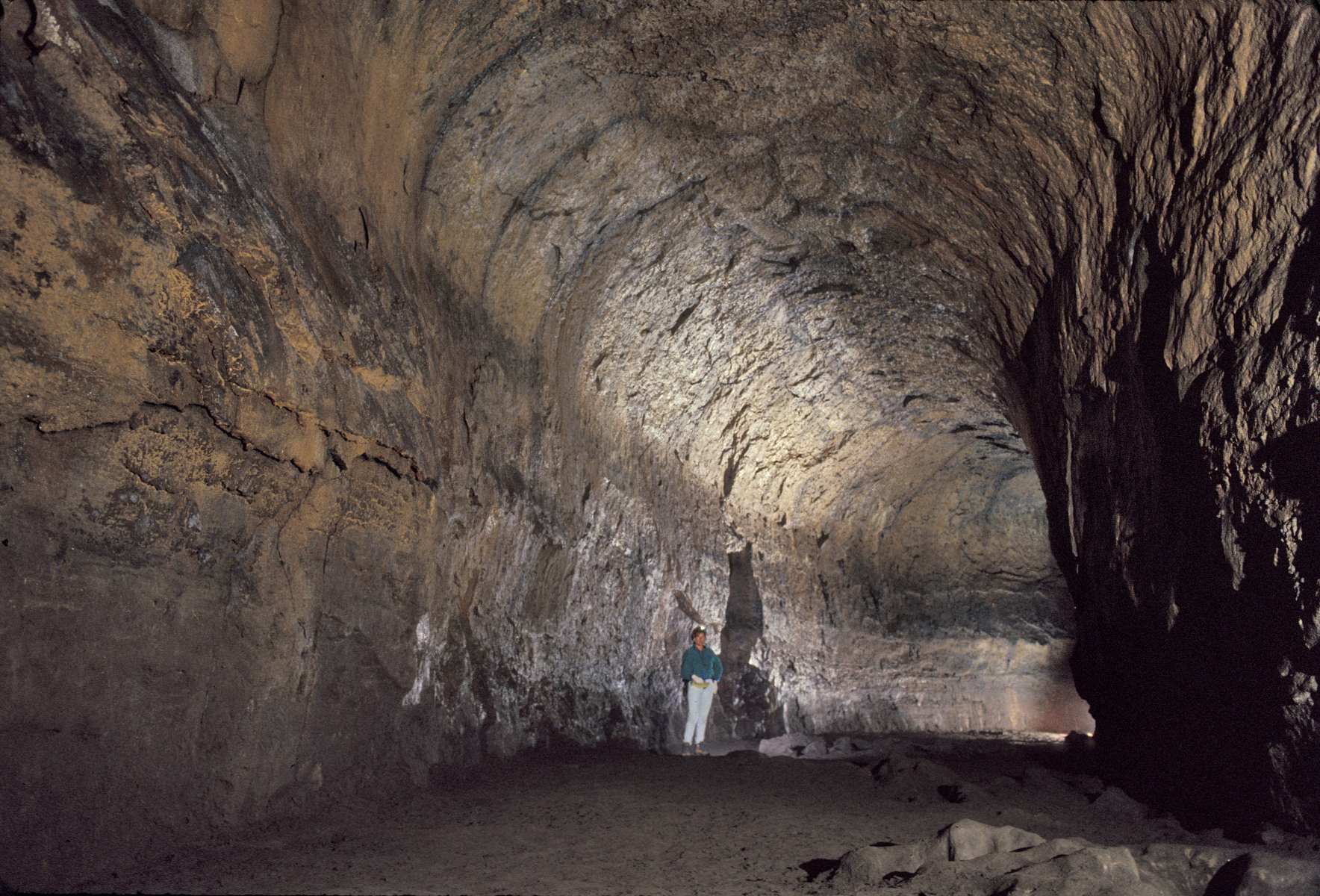 adventure-awaits-in-lava-river-caves-mile-long-lava-tube