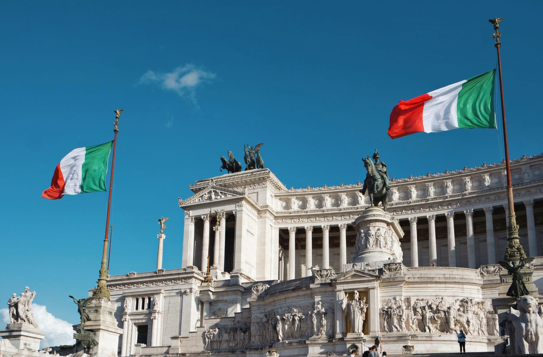 Applying-For-An-Italian-Passport-A-Step-by-Step-Guide-TouristSecrets applying-for-an-italian-passport-a-step-by-step-guide-touristsecrets