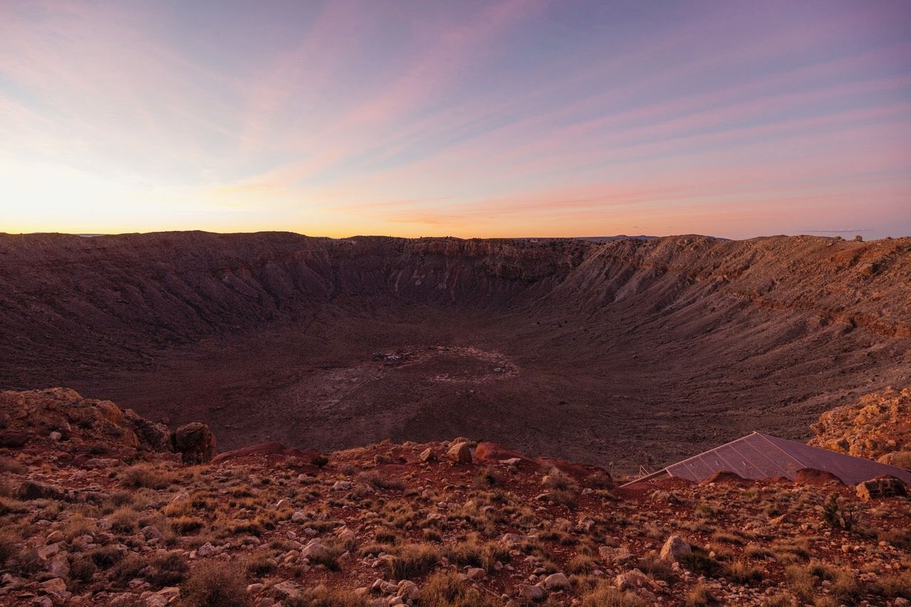 Arizona8217s-Secret-Barringer-Crater-Best-Preserved-Meteorite-Impact-Site arizonas-secret-barringer-crater-best-preserved-meteorite-impact-site
