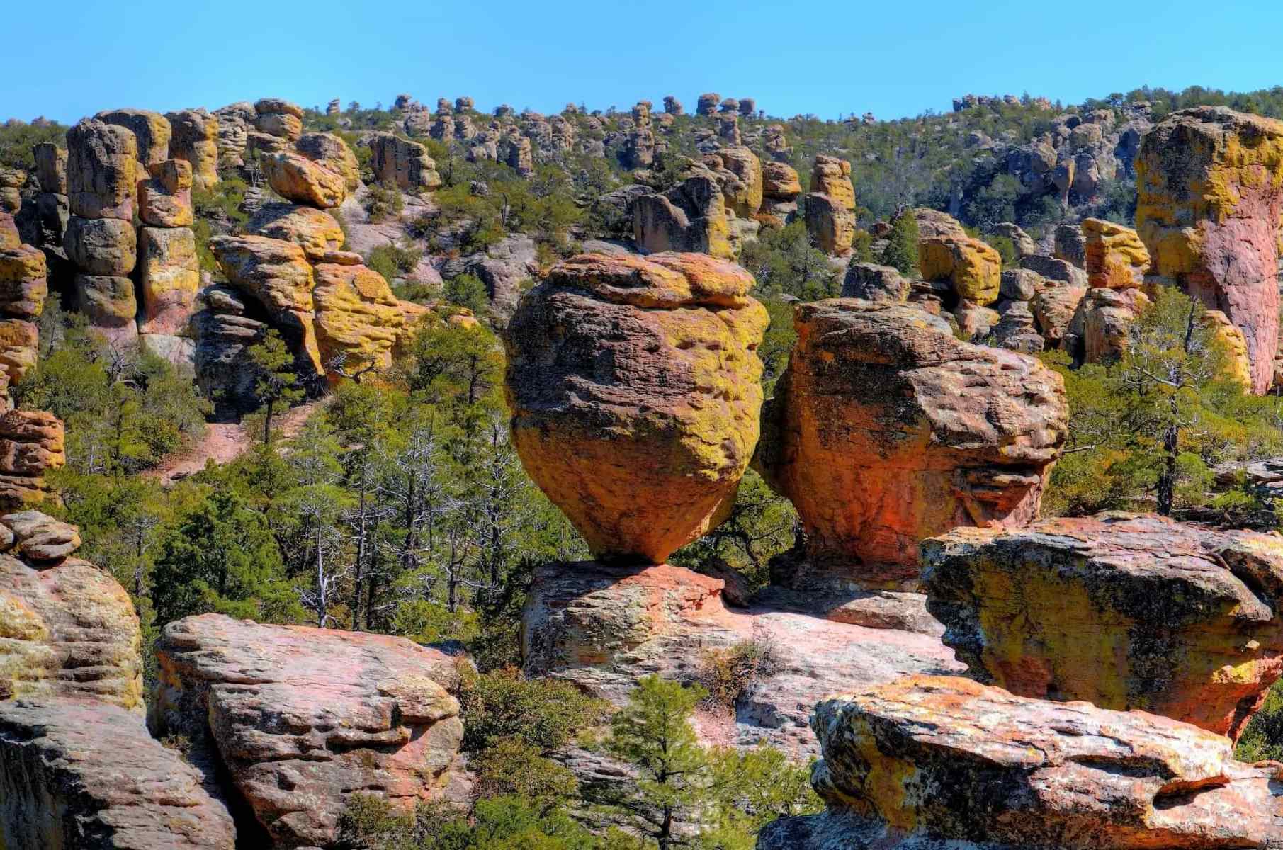 Arizona8217s-Secret-Wonderland-Of-Rocks-In-The-Southeast arizonas-secret-wonderland-of-rocks-in-the-southeast