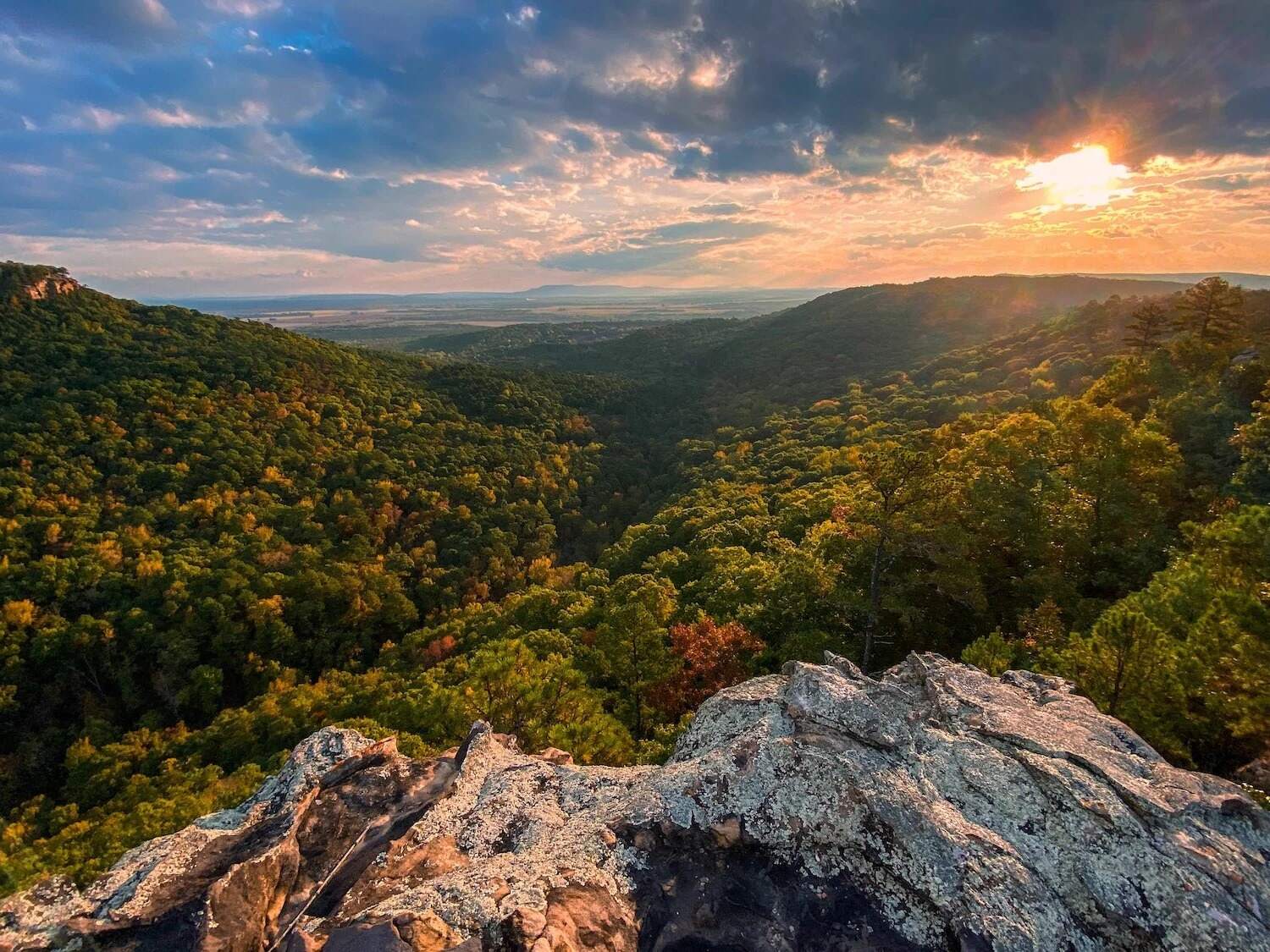 arkansas-secret-peak-highest-point-with-breathtaking-views