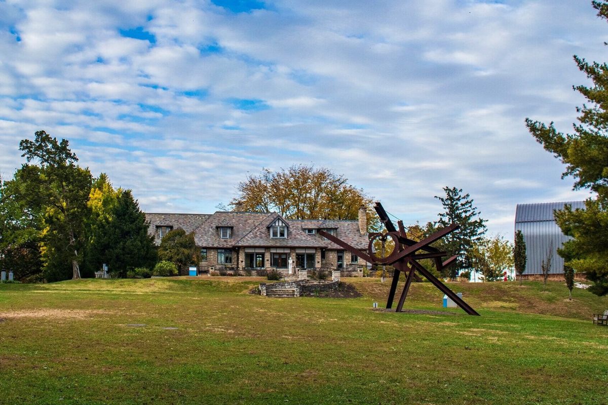 art-meets-nature-at-laumeier-sculpture-park