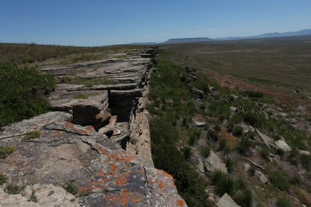 ascend-to-adventure-at-first-peoples-buffalo-jump