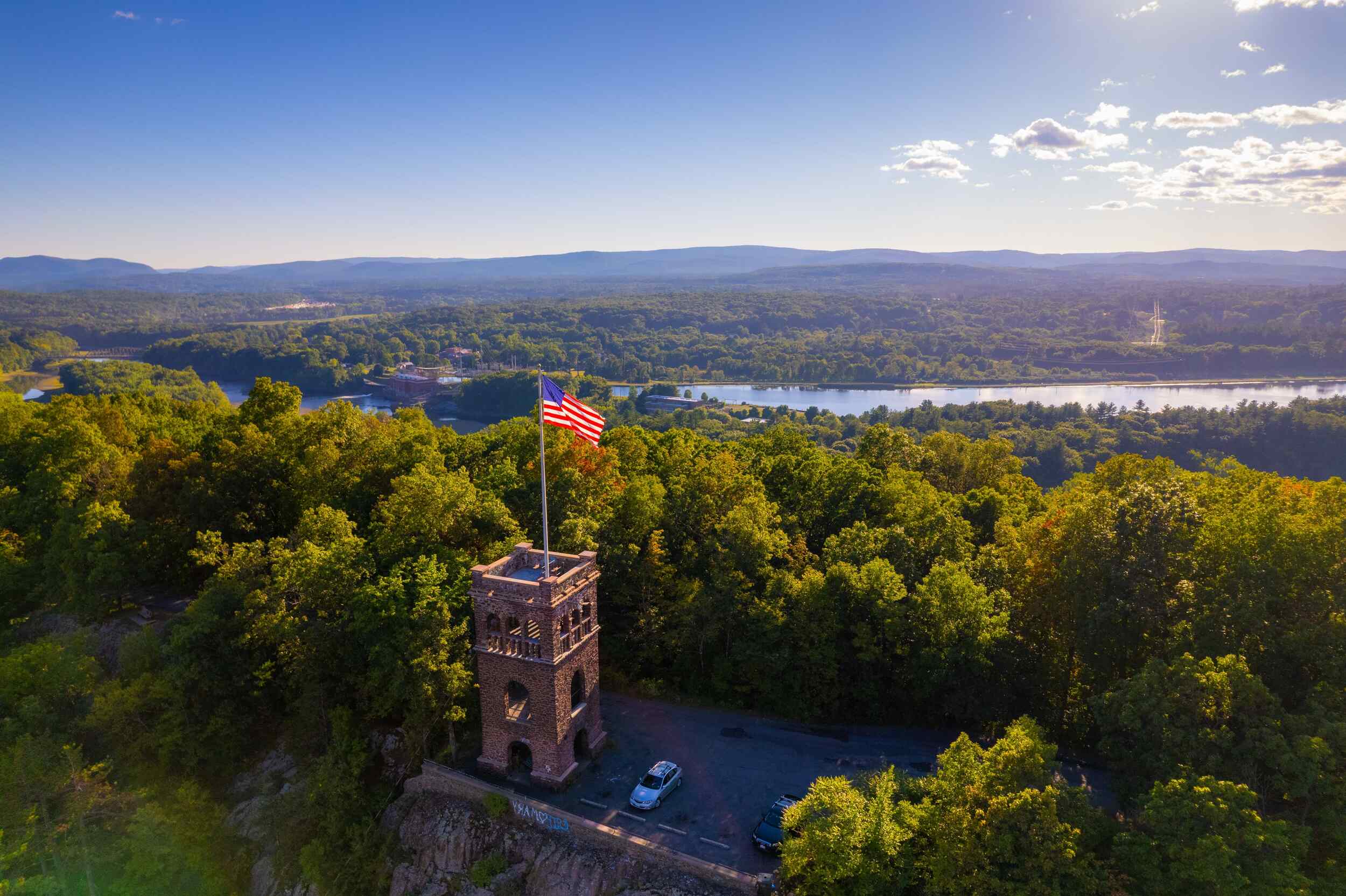 Connecticut8217s-Mohawk-Forest-Observation-Tower-With-Tri-State-Views connecticuts-mohawk-forest-observation-tower-with-tri-state-views