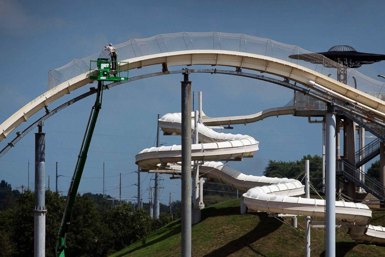 Dive-Into-Schlitterbahn8217s-Heart-Pounding-Water-Slides dive-into-schlitterbahns-heart-pounding-water-slides