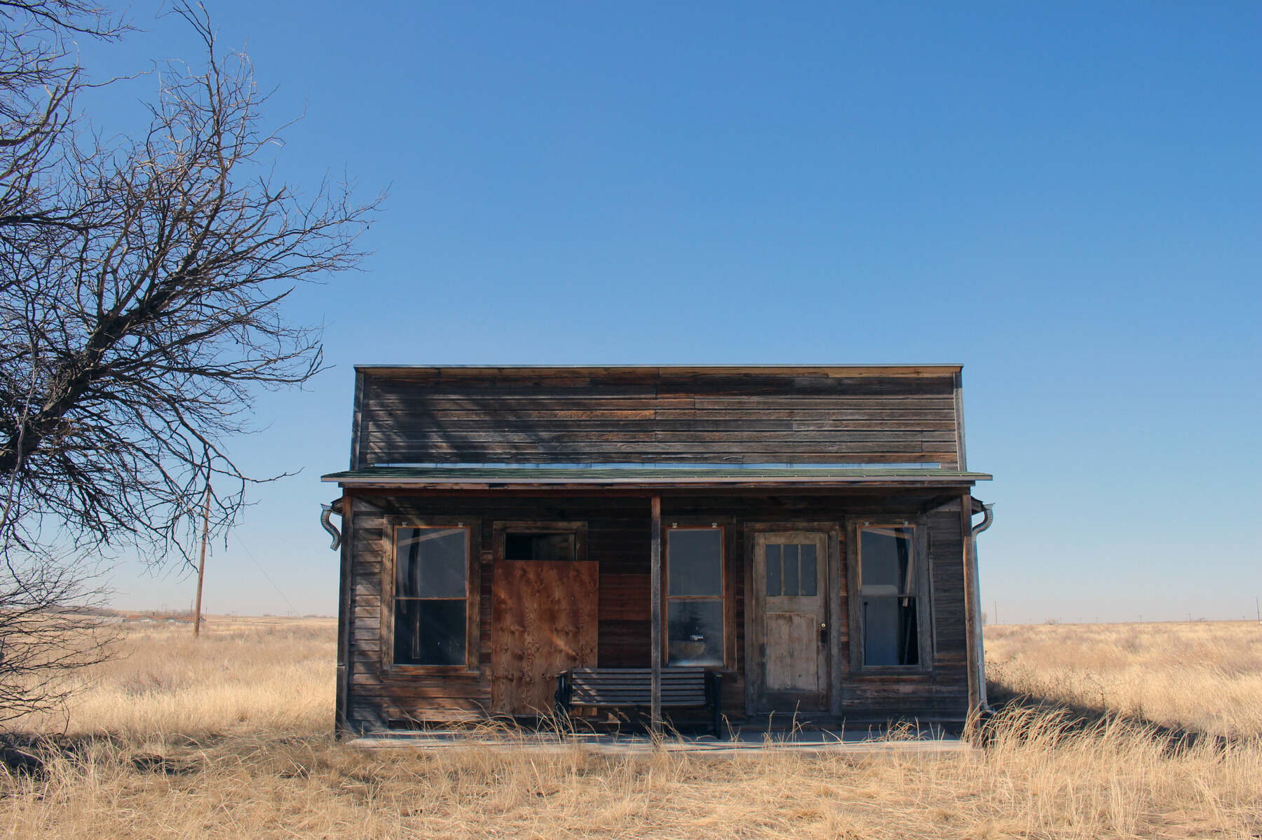 exploring-hidden-homestead-ruins-of-americas-great-plains-touristsecrets